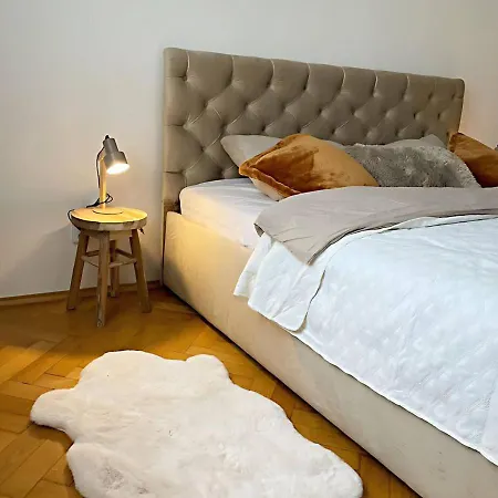 Apartma Apartament *